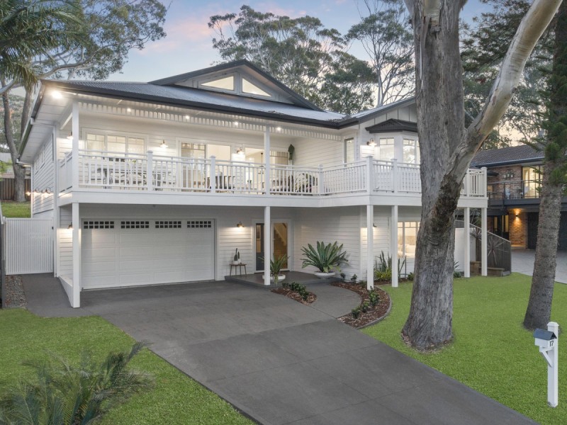 17 Burrawong Street, Bateau Bay NSW 2261