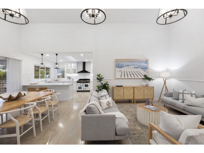 17 Burrawong Street, Bateau Bay NSW 2261