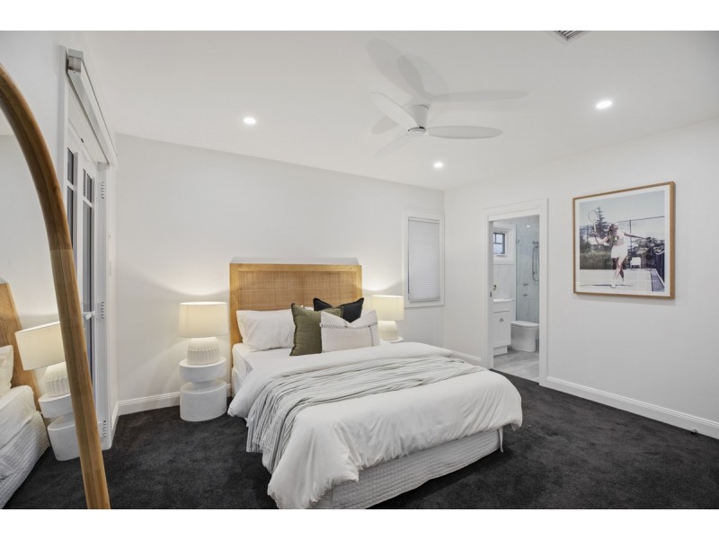 17 Burrawong Street, Bateau Bay NSW 2261