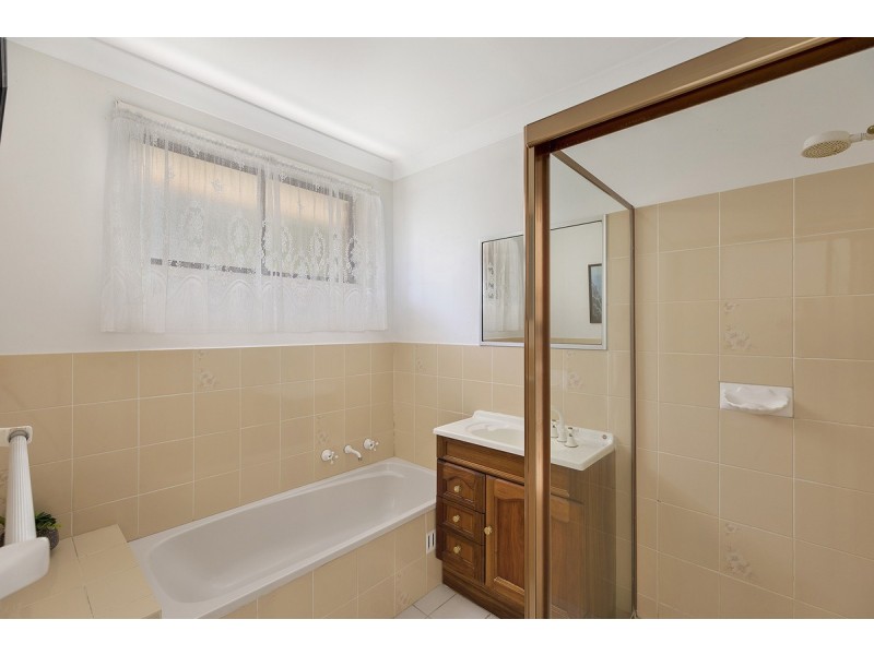 14 Rotherham Street, Bateau Bay NSW 2261