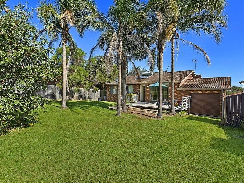9 Longs Road, Bateau Bay NSW 2261
