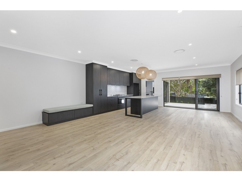 95 Lakin Street, Bateau Bay NSW 2261