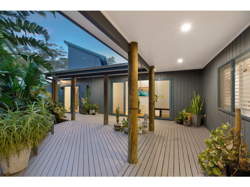 1 Lakin Street, Bateau Bay NSW 2261