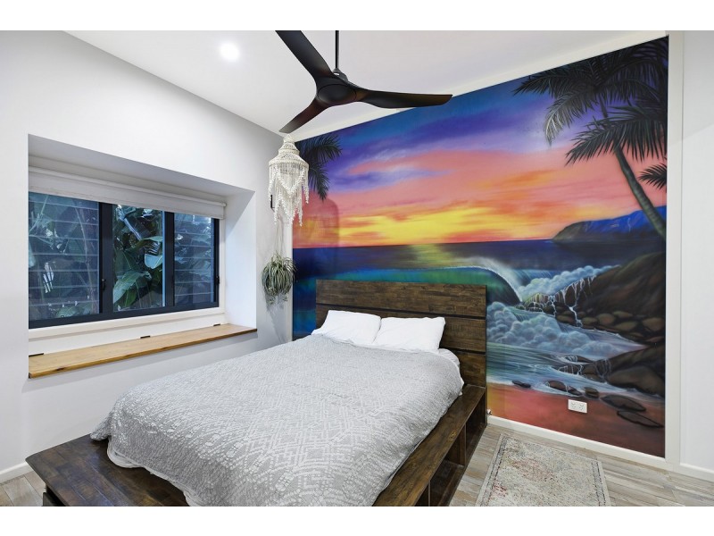 1 Lakin Street, Bateau Bay NSW 2261