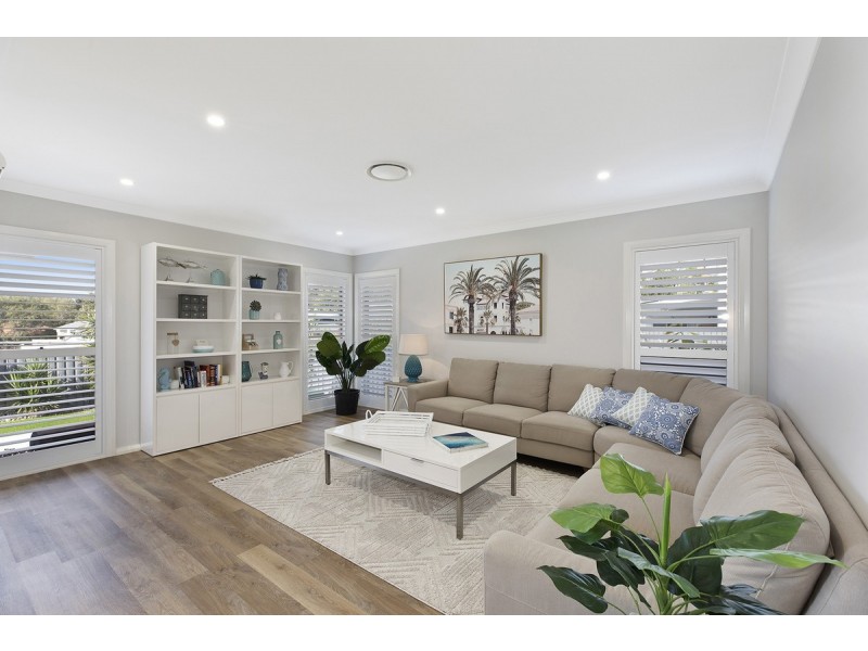14 Ventura Avenue, Bateau Bay NSW 2261