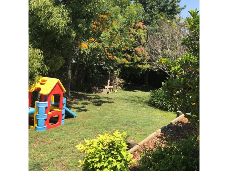 21 Cynthia Street, Bateau Bay NSW 2261