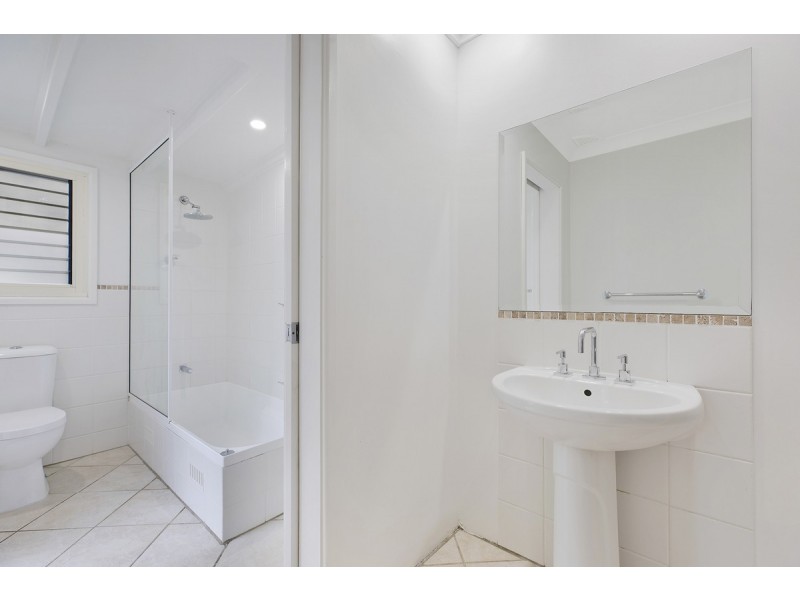 139 Bateau Bay Road, Bateau Bay NSW 2261