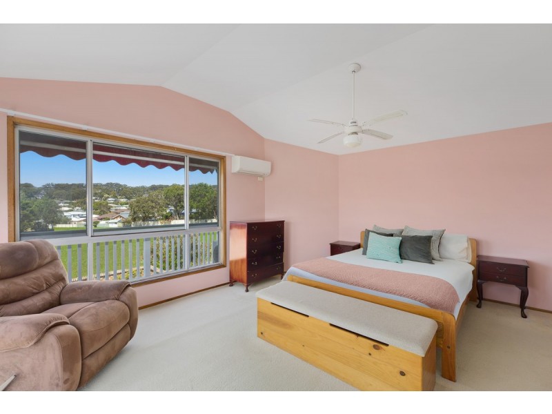 548 The Entrance Road, Bateau Bay NSW 2261