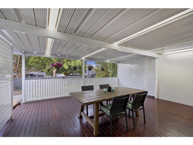 19 Highclere Street, Bateau Bay NSW 2261