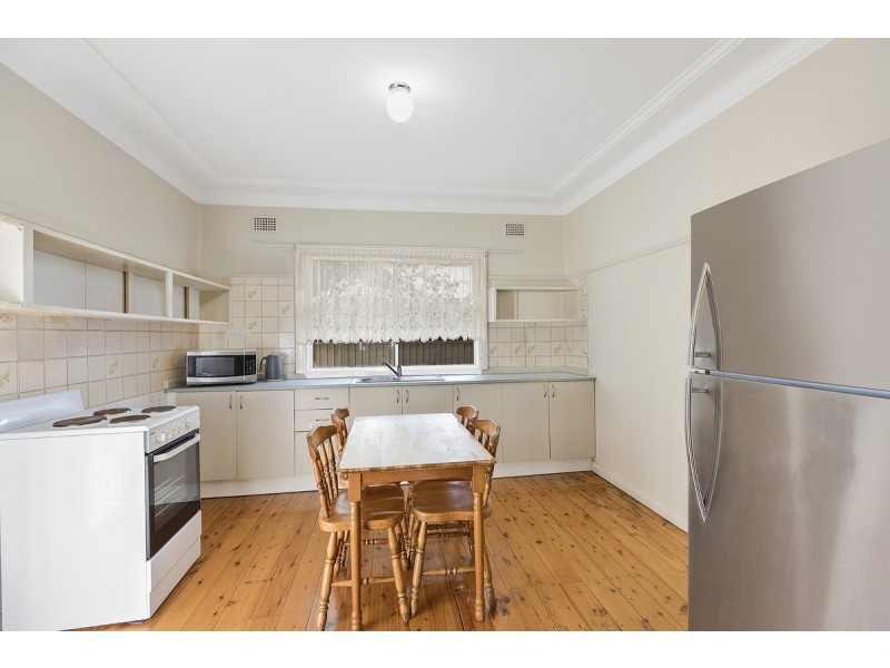 56 Anzac Road, Long Jetty NSW 2261