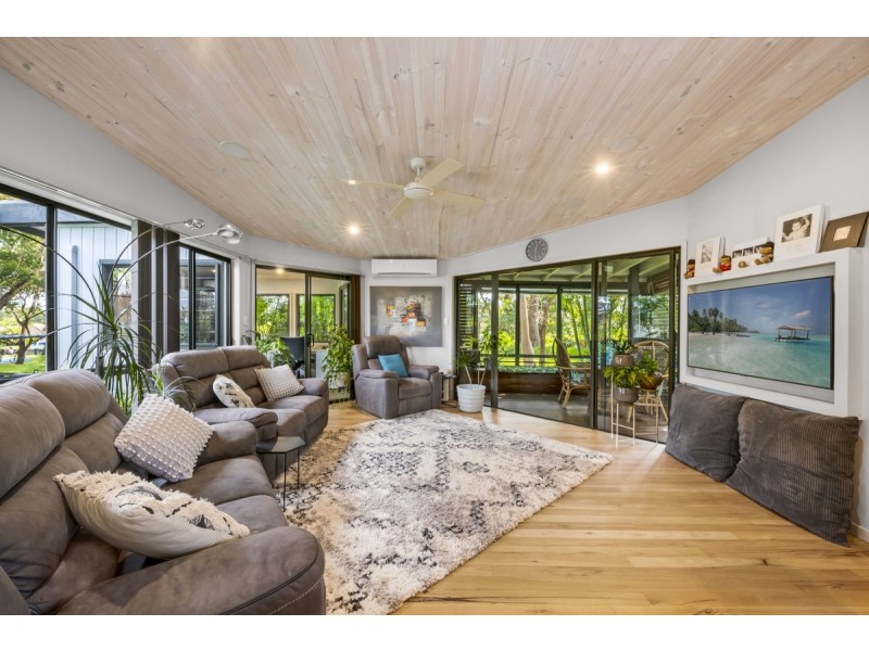 93 Grandview Street, Shelly Beach NSW 2261