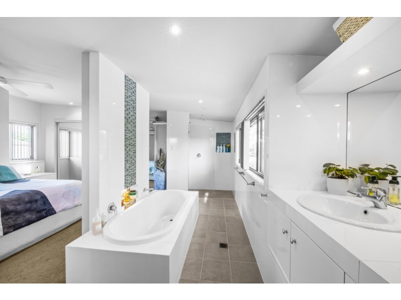 93 Grandview Street, Shelly Beach NSW 2261