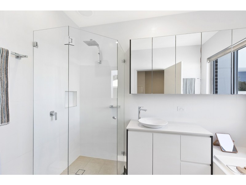 2/60 Stella Street, Long Jetty NSW 2261