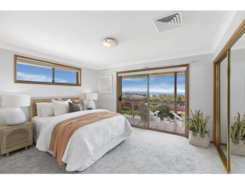 8 Peak Street, Bateau Bay NSW 2261