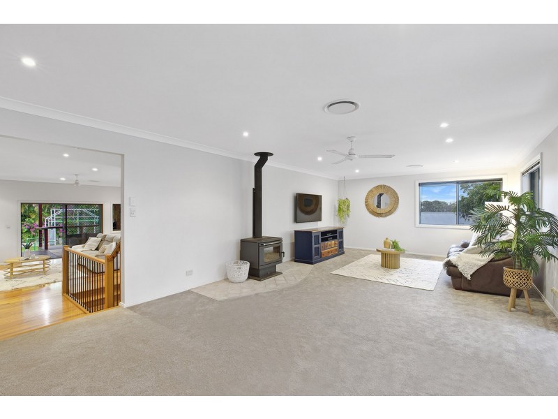 58 Bateau Bay Road, Bateau Bay NSW 2261