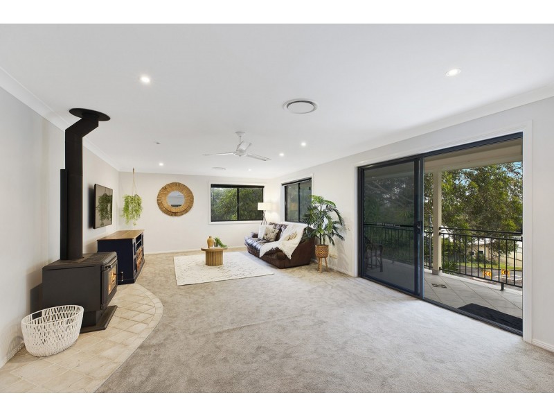 58 Bateau Bay Road, Bateau Bay NSW 2261