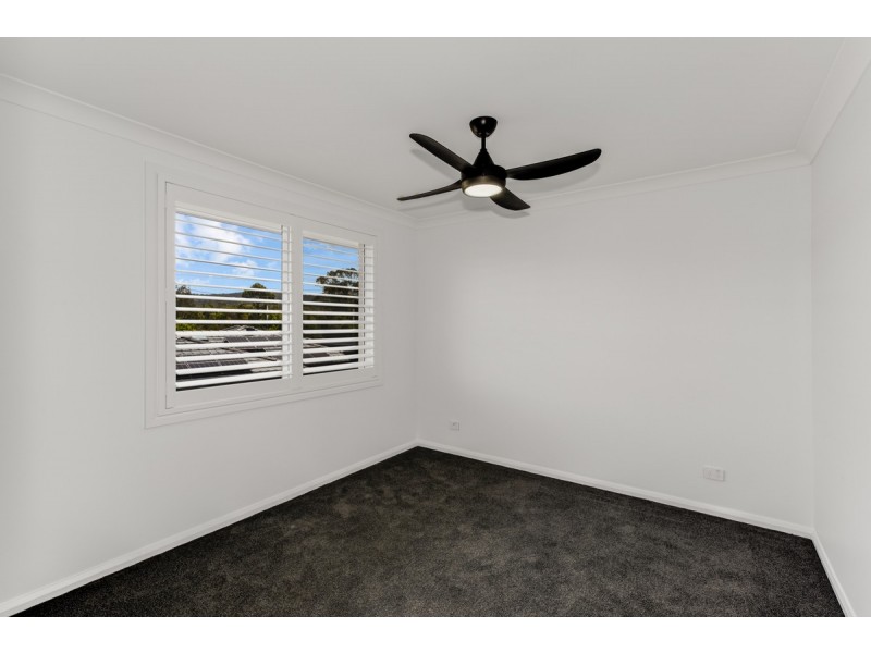 6 Faye Close, Bateau Bay NSW 2261