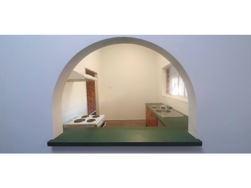 2/9 Warrigal Street, The Entrance NSW 2261