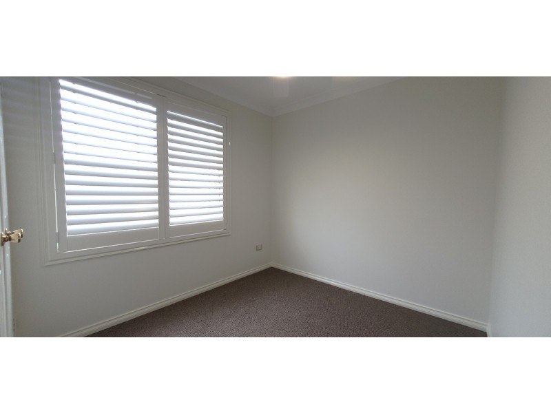 3/2-4 Yethonga Avenue, Blue Bay NSW 2261