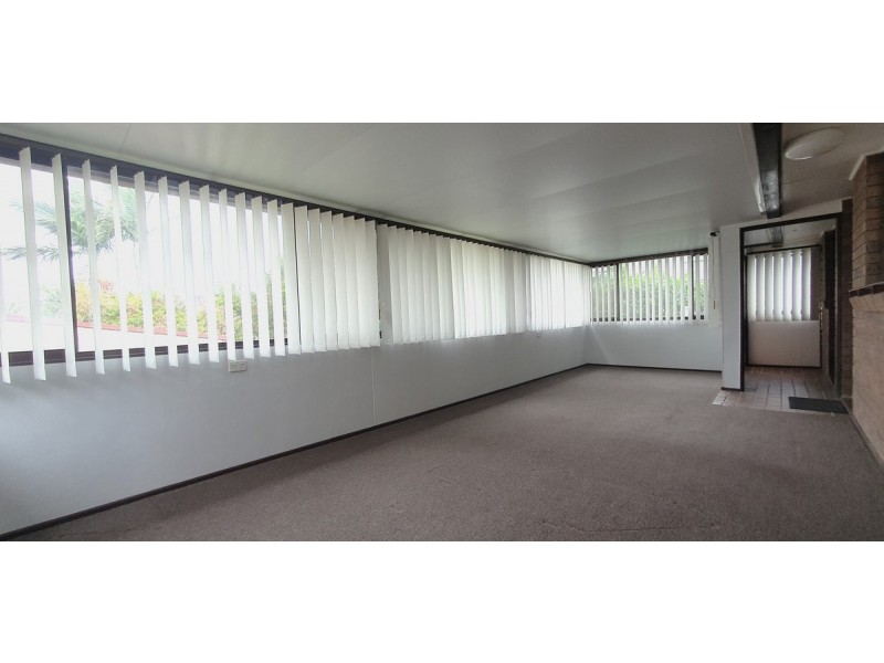 10 Promenade Avenue, Bateau Bay NSW 2261