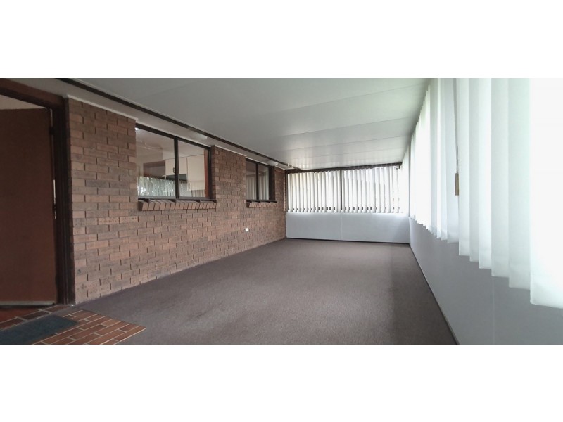 10 Promenade Avenue, Bateau Bay NSW 2261