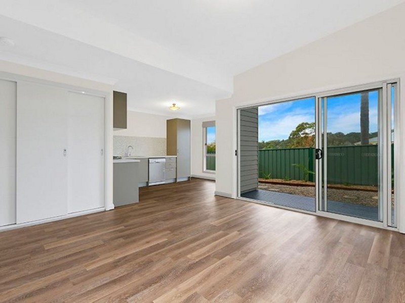 558A The Entrance Road, Bateau Bay NSW 2261