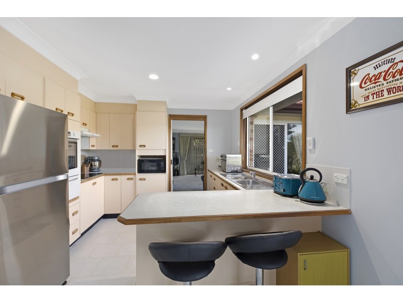 1 Epsom Place, Bateau Bay NSW 2261