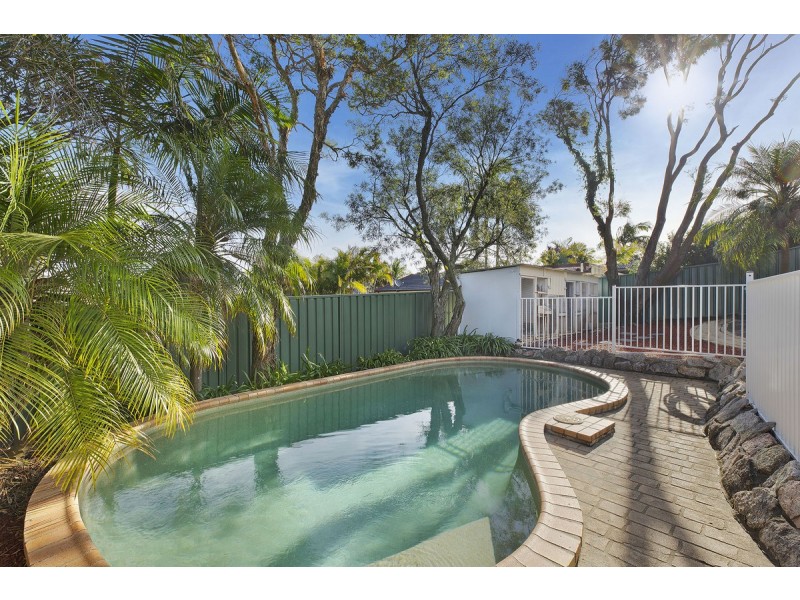 1 Epsom Place, Bateau Bay NSW 2261