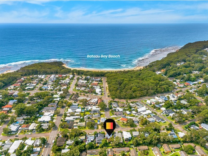 77 Lakin Street, Bateau Bay NSW 2261