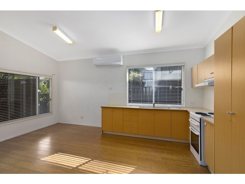 1026 The Entrance Road, Forresters Beach NSW 2260