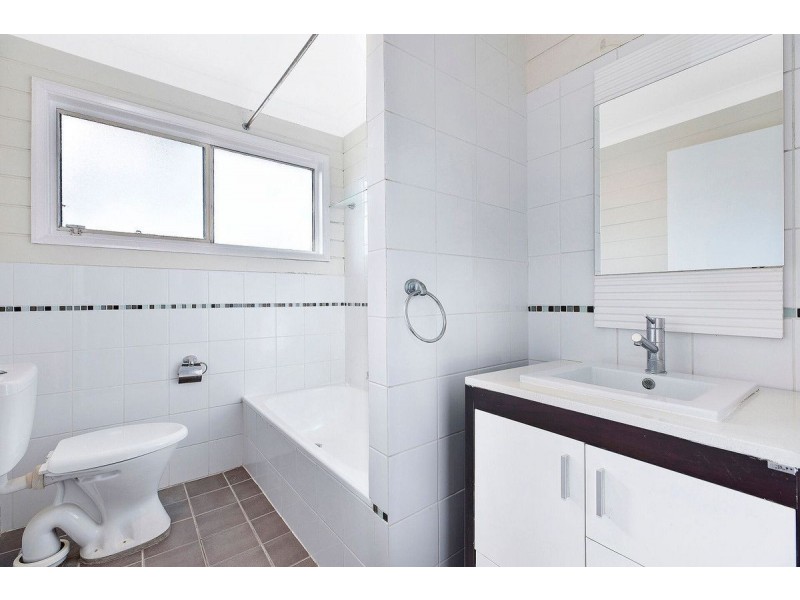591 The Entrance Road, Bateau Bay NSW 2261