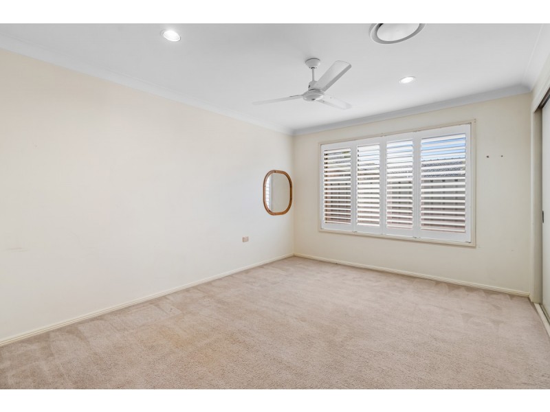 24 Yakalla Street, Shelly Beach NSW 2261