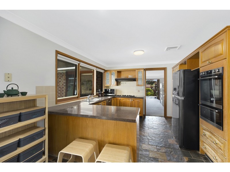 37 Morley Avenue, Bateau Bay NSW 2261
