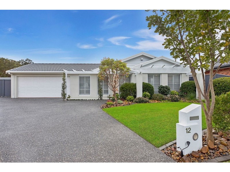 12 Viscount Close, Shelly Beach NSW 2261