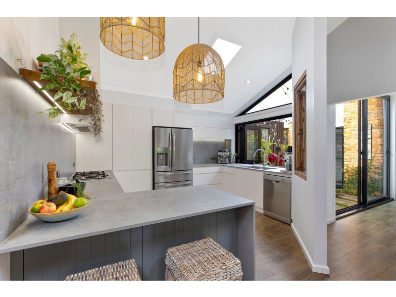 12 Viscount Close, Shelly Beach NSW 2261
