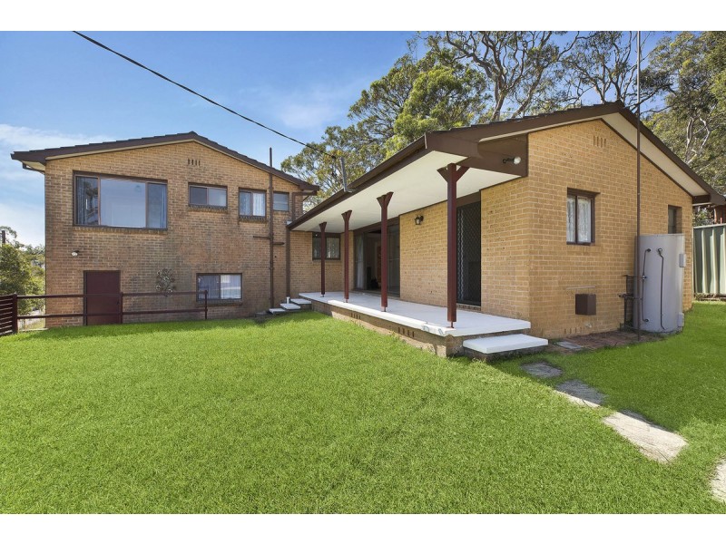 10 Darrin Close, Bateau Bay NSW 2261