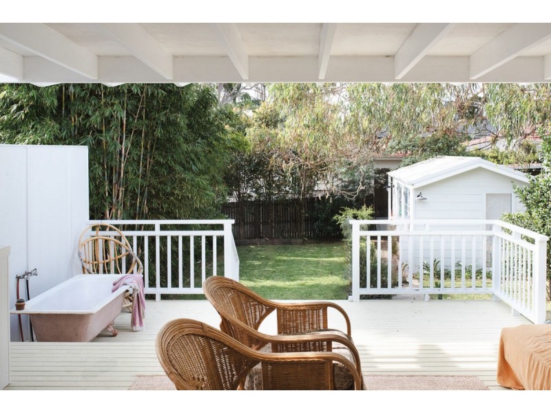 2 Ashton Avenue, The Entrance NSW 2261