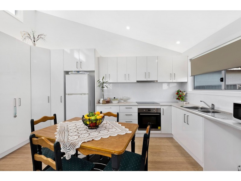 86a Bateau Bay Road, Bateau Bay NSW 2261