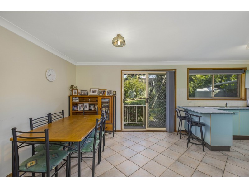 47 Morley Avenue, Bateau Bay NSW 2261