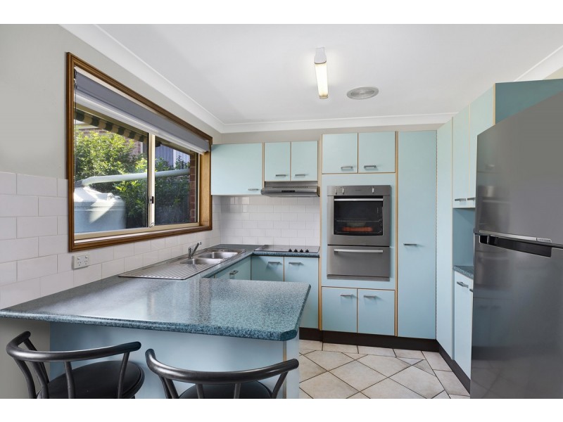 47 Morley Avenue, Bateau Bay NSW 2261