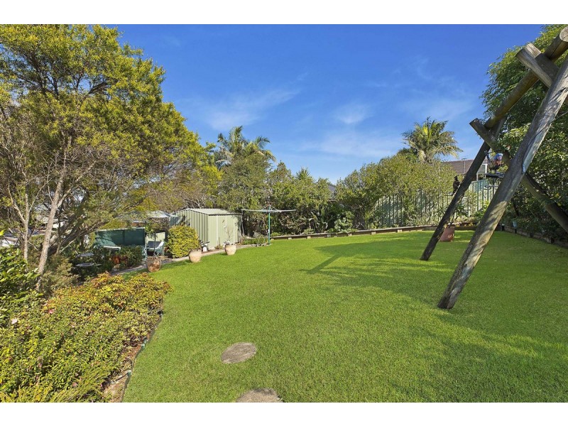 47 Morley Avenue, Bateau Bay NSW 2261