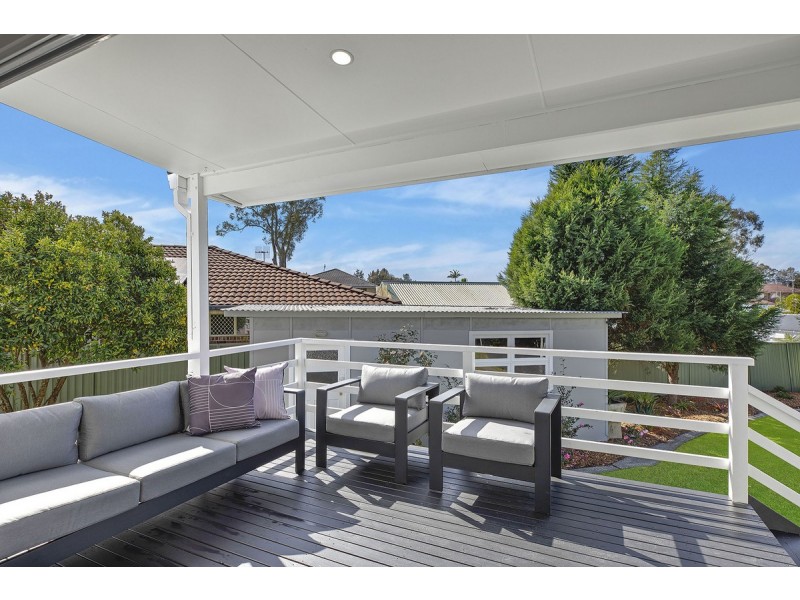 6 Kingsford Smith Drive, Berkeley Vale NSW 2261