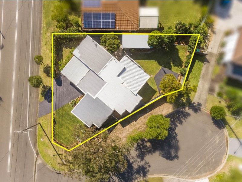 6 Kingsford Smith Drive, Berkeley Vale NSW 2261
