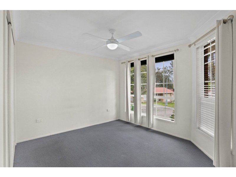 1 Pine Court, Blue Haven NSW 2262