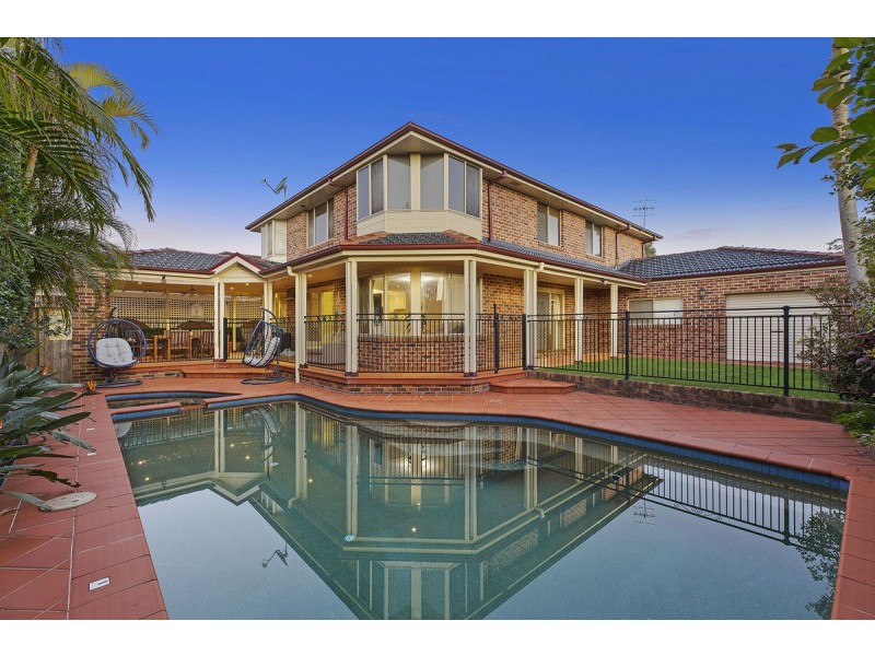 12 Bataan Circuit, Bateau Bay NSW 2261