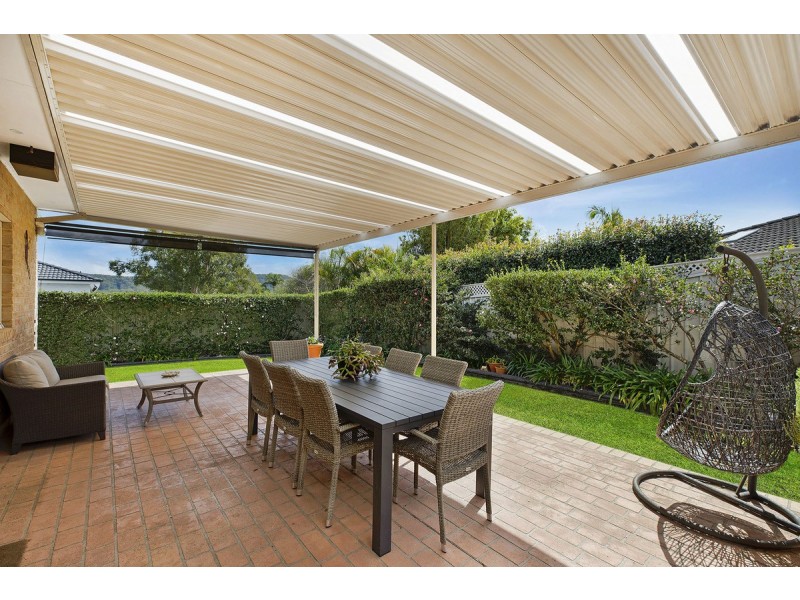 11 Maas Parade, Forresters Beach NSW 2260