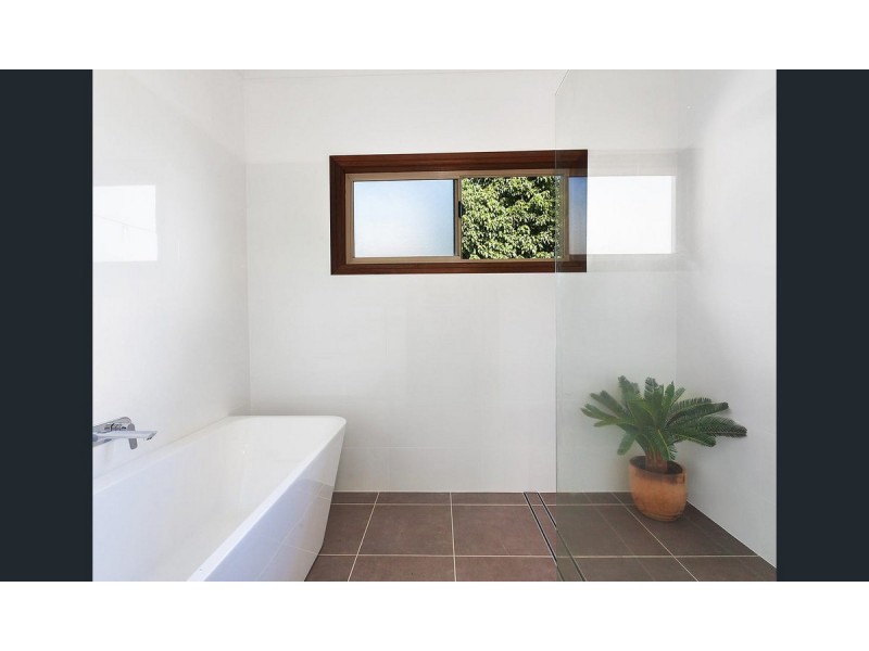12 Edmondson Crescent, Kincumber NSW 2251