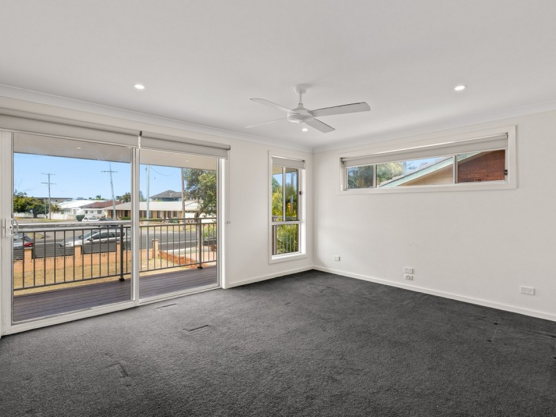 129 Bay Road, Blue Bay NSW 2261