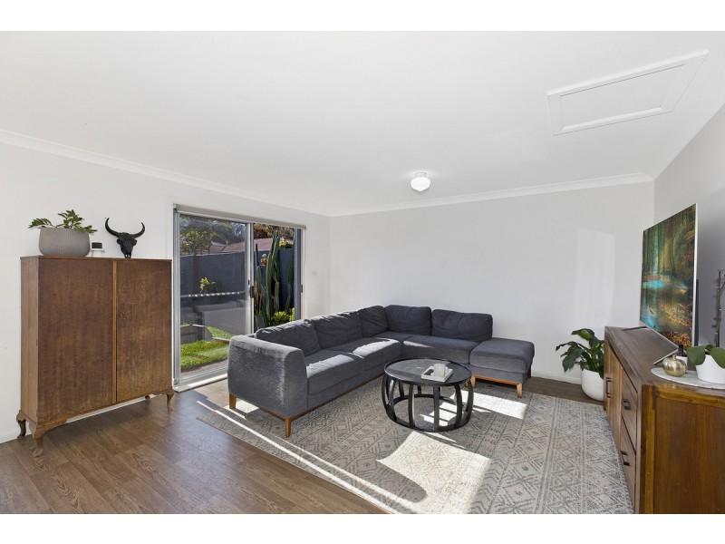 7/27 Aurora Place, Bateau Bay NSW 2261