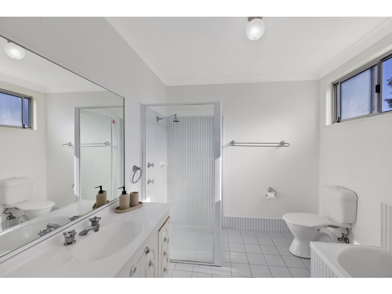 7/27 Aurora Place, Bateau Bay NSW 2261